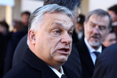Poliitikkojen ja median välinen jännite on terveen demokratian merkki, kunhan kumpikin pysyttelee omassa roolissaan – Unkari on malliesimerkki siitä, mitä roolien sotkemisesta voi seurata