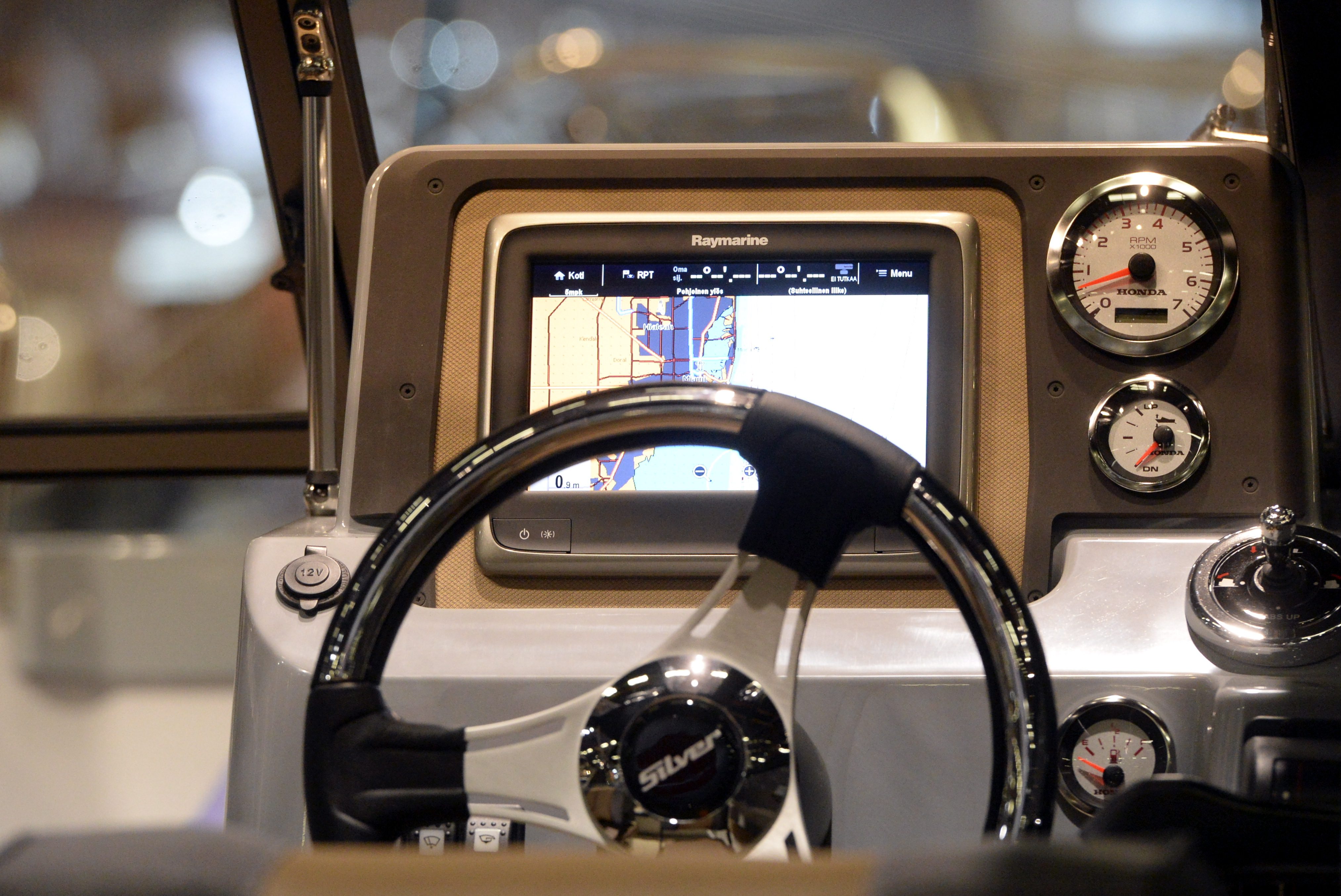 Traficomin mukaan häiriöitä on erityisesti ilmailussa havaittu laajalti Suomenlahden alueella, huhti–toukokuun vaihteesta myös merenkulussa.