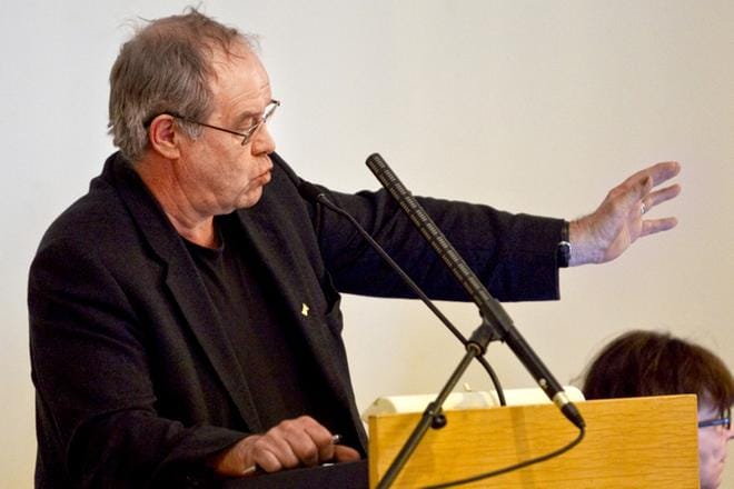 Pertti Mäki-Hakolasta tulee kokoomuksen valtuustoryhmän puheenjohtaja.