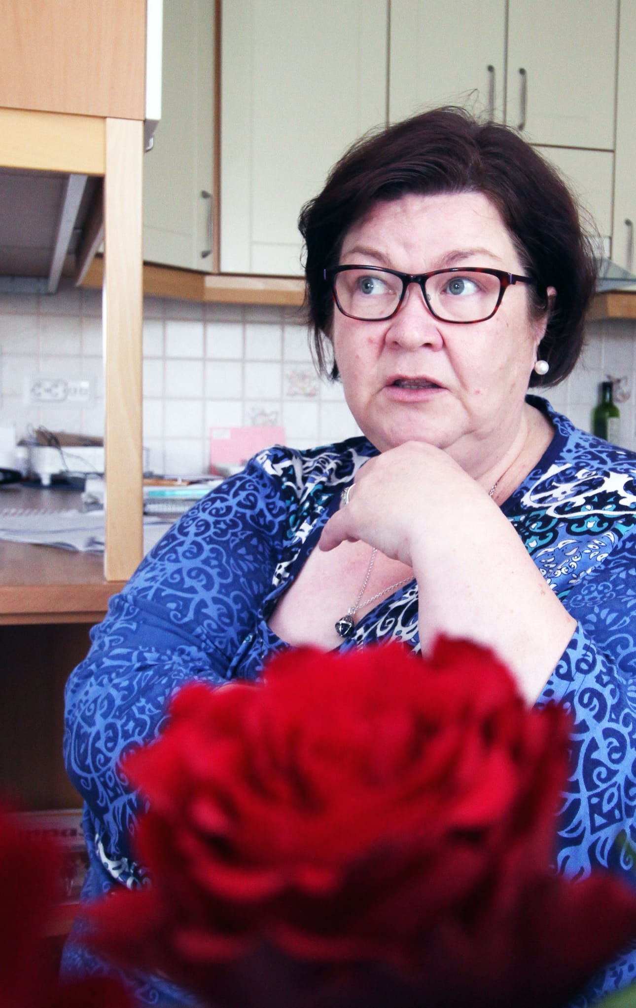 Sirpa Remahl toivoo, että muistisairaat kohdattaisiin ihmisarvoisesti. Hän muistuttaa muistisairaan asitivan ja hänen tunteensa olevan vahvasti läsnä sairaudesta huolimatta. Ensi viikolla Suomessa vietetään Muistiviikkoa. Limingan kirkossa on tulevan sunnuntaina muistijumalanpalvelus ja Kempeleessä ensi viikon torstaina 22.9. Muistimessu.