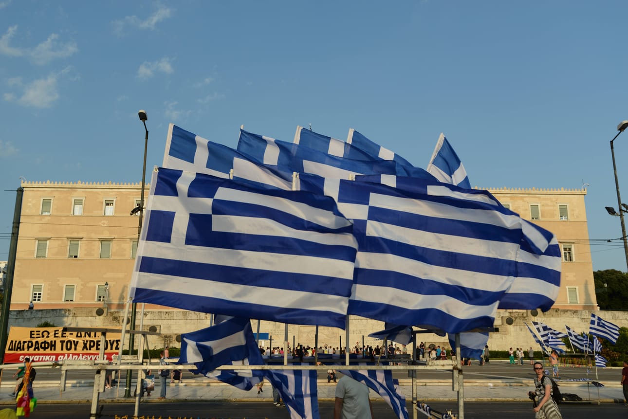 Kreikan parlamentti on äänestänyt uuden lainaohjelmaesityksen puolesta.