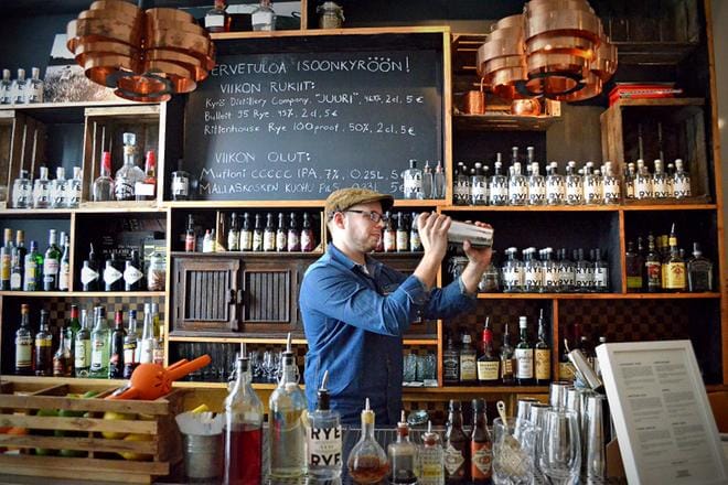 Kyrö Distillery on yksi kasvuyrittäjä-kilpailun finalisteista. Kuvassa Miika Liipiäinen. ARKISTOKUVA: VEERA TEGELBERG
