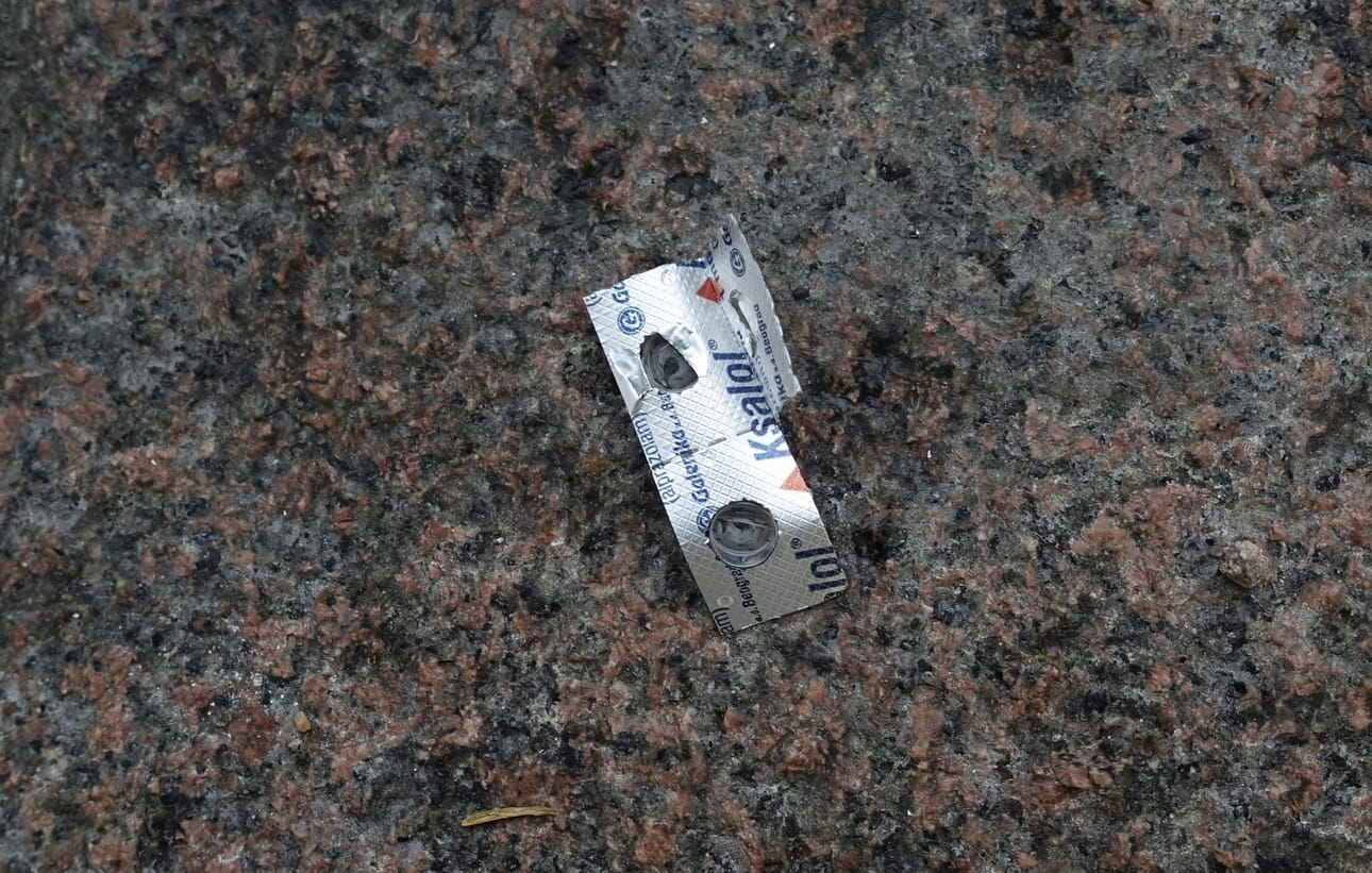 Opioidien ja keskushermostoa lamaavien aineiden samanaikainen sekakäyttö voi aiheuttaa kuolemaan johtavan hengityslaman matalillakin pitoisuuksilla. LEHTIKUVA / Teemu Salonen