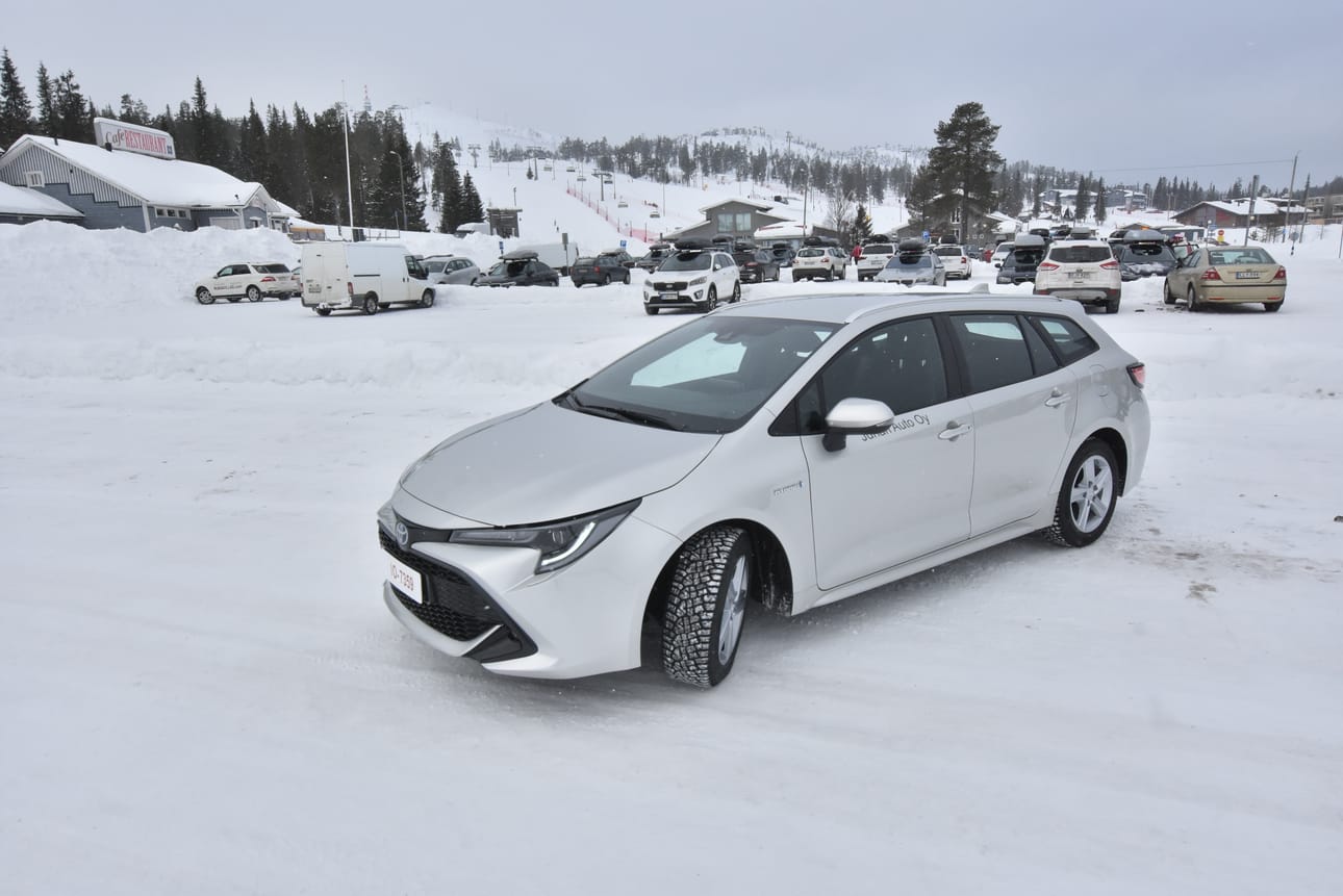 Toyota Corolla on ollut Suomen suosituimpia automalleja, todennäköisesti suosio jatkuu.