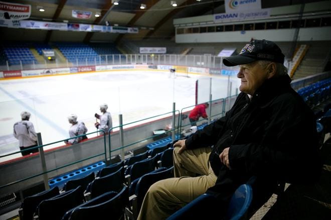 Matti Ruohonen oli kaikkien aikojen ensimmäinen Vaasan Sportin valmentaja pääsarjatasolla SM-liigassa. Kuva: Timo Annanpalo