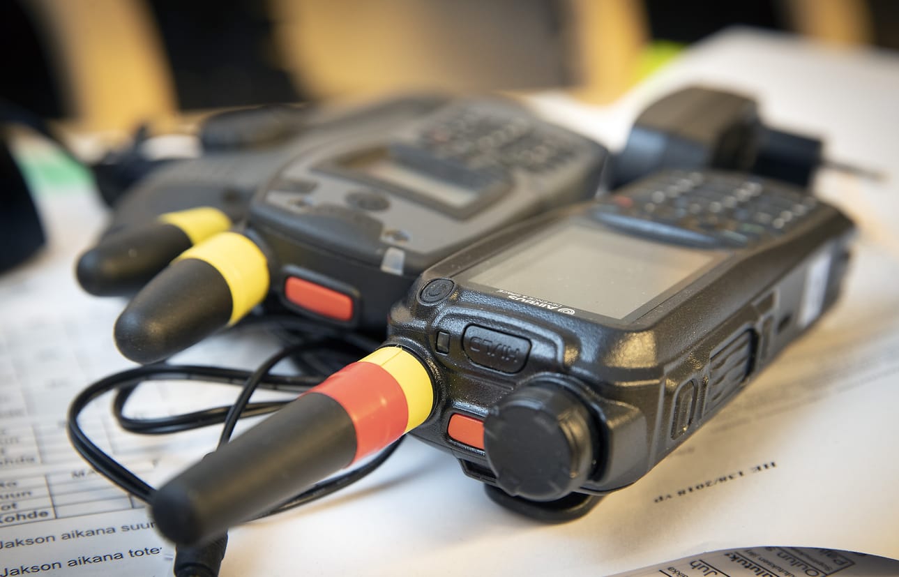 Pudasjärven kaupunki ostaa radiopuhelimia turvallisuuden parantamiseksi.