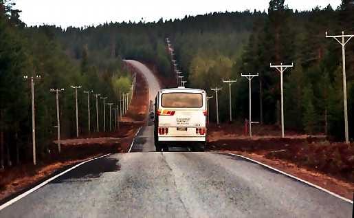 Koko Lapin lääni kärsisi valtion joukkoliikenteen määrärahavähennyksistä.
