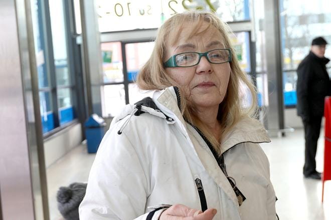 Paula Kärkkäinen ei ole lottovoittajalle kateellinen, päinvastoin hän haluaa onnitella voittajaa.