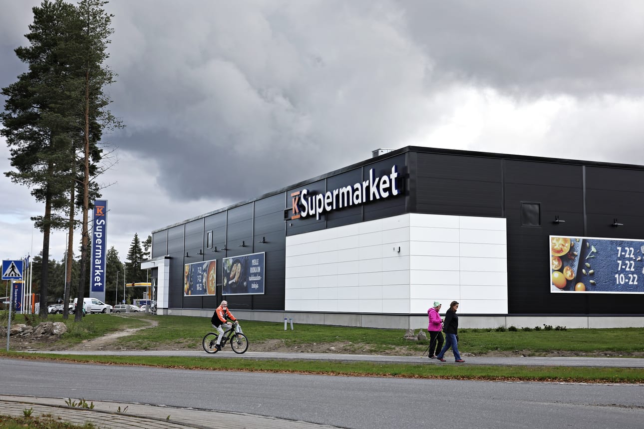 Kesko aloitti kolmen marketinsa rakentamisen Kasperista. Seuraavana rakentuu Huhtalaan ja Törnävään.