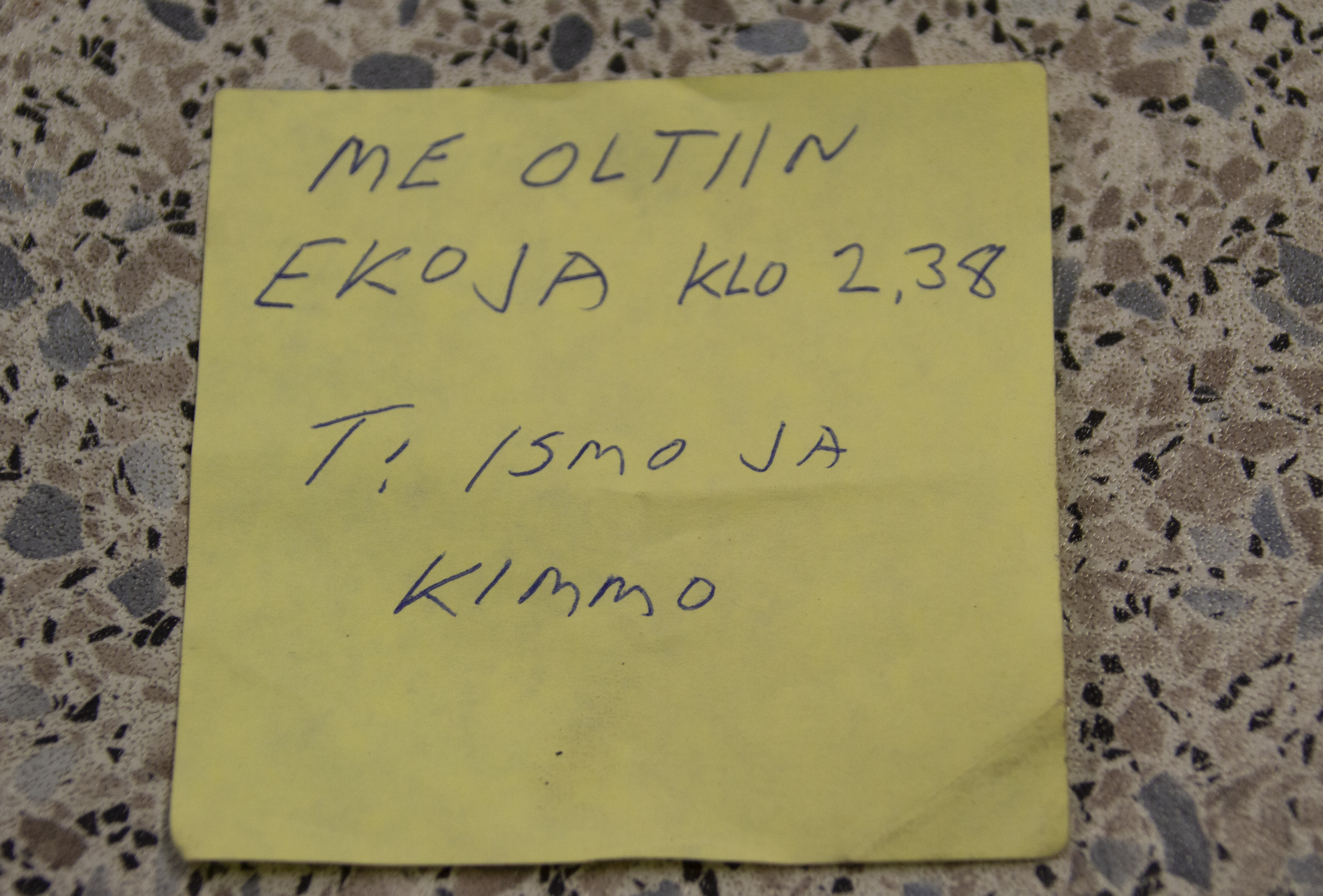 Me oltiin ekoja-viesti kertoo, että Ismo ja Kimmo Tuomaala olivat SEO:n pihassa perjantaina ensimmäisenä