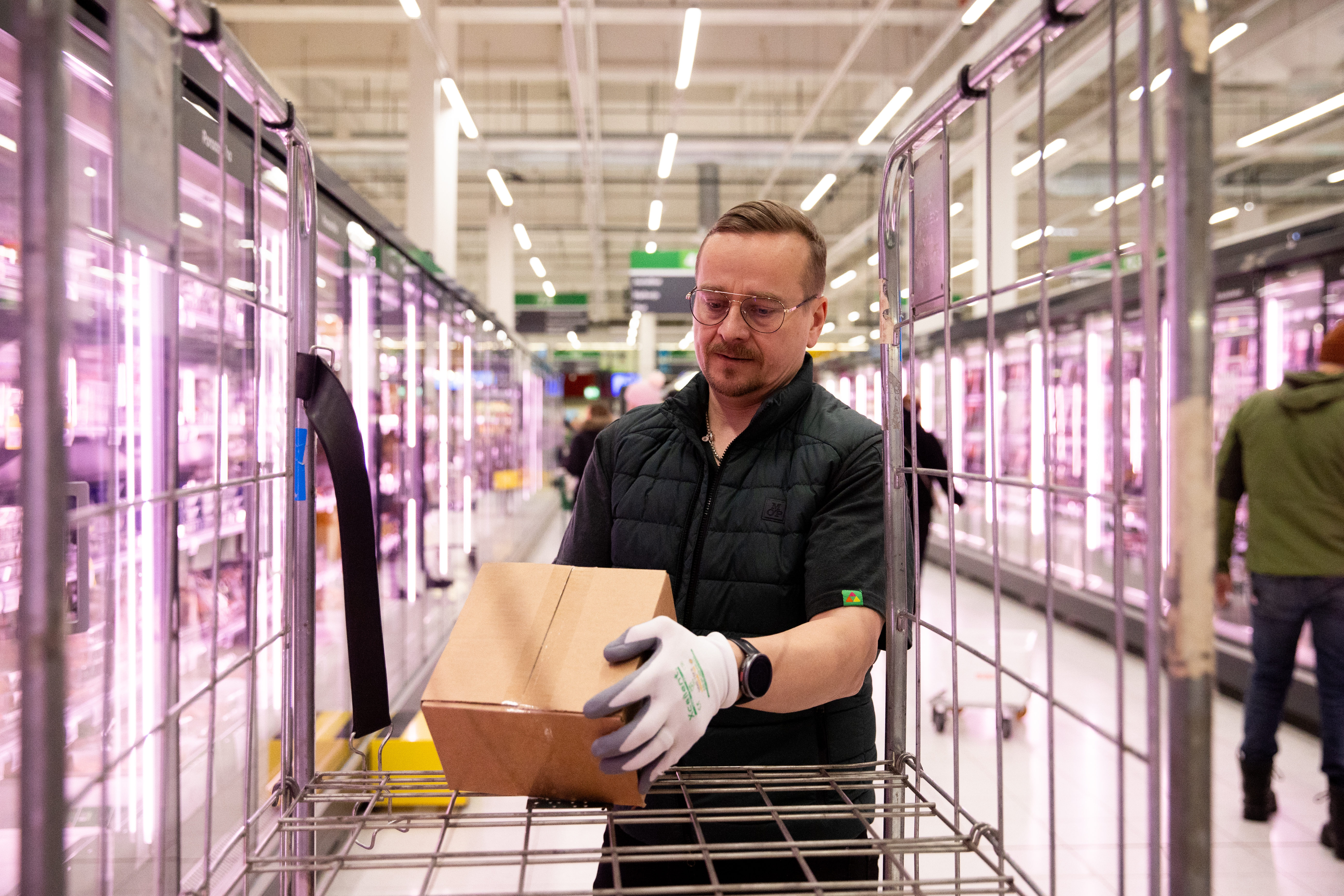 Mikko Polso, director of Arina Grocery, said online food shopping continues to grow strongly. Arina has invested €10 million in future collection centers associated with Prisma in Limingantulli. Stock photo.