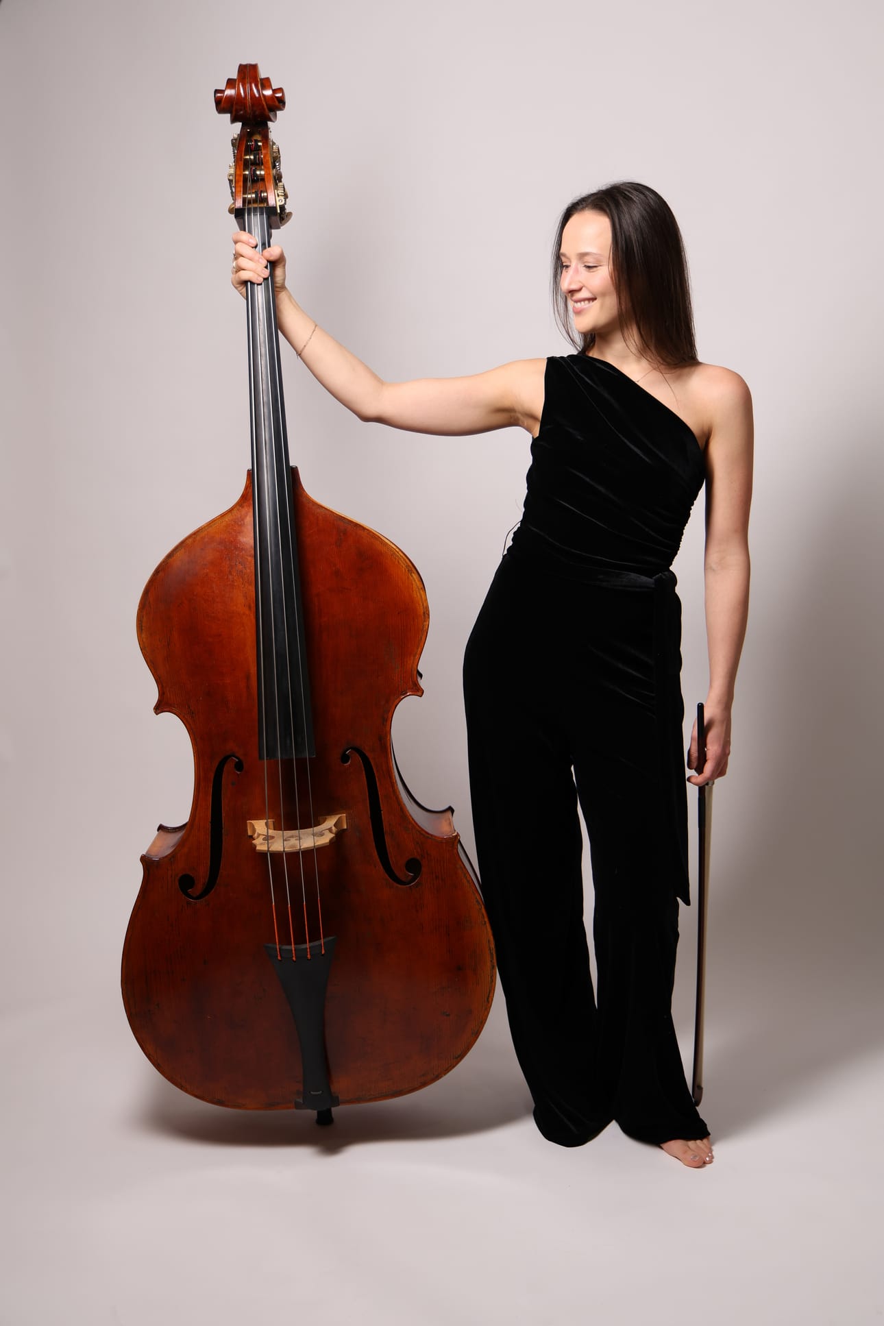 Maria Krykov on Berliinin Konzerthaus-orkesterin bassosektion äänenjohtaja. Aiemmin hän on toiminut samassa tehtävässä muun muassa Helsingin kaupunginorkesterissa.