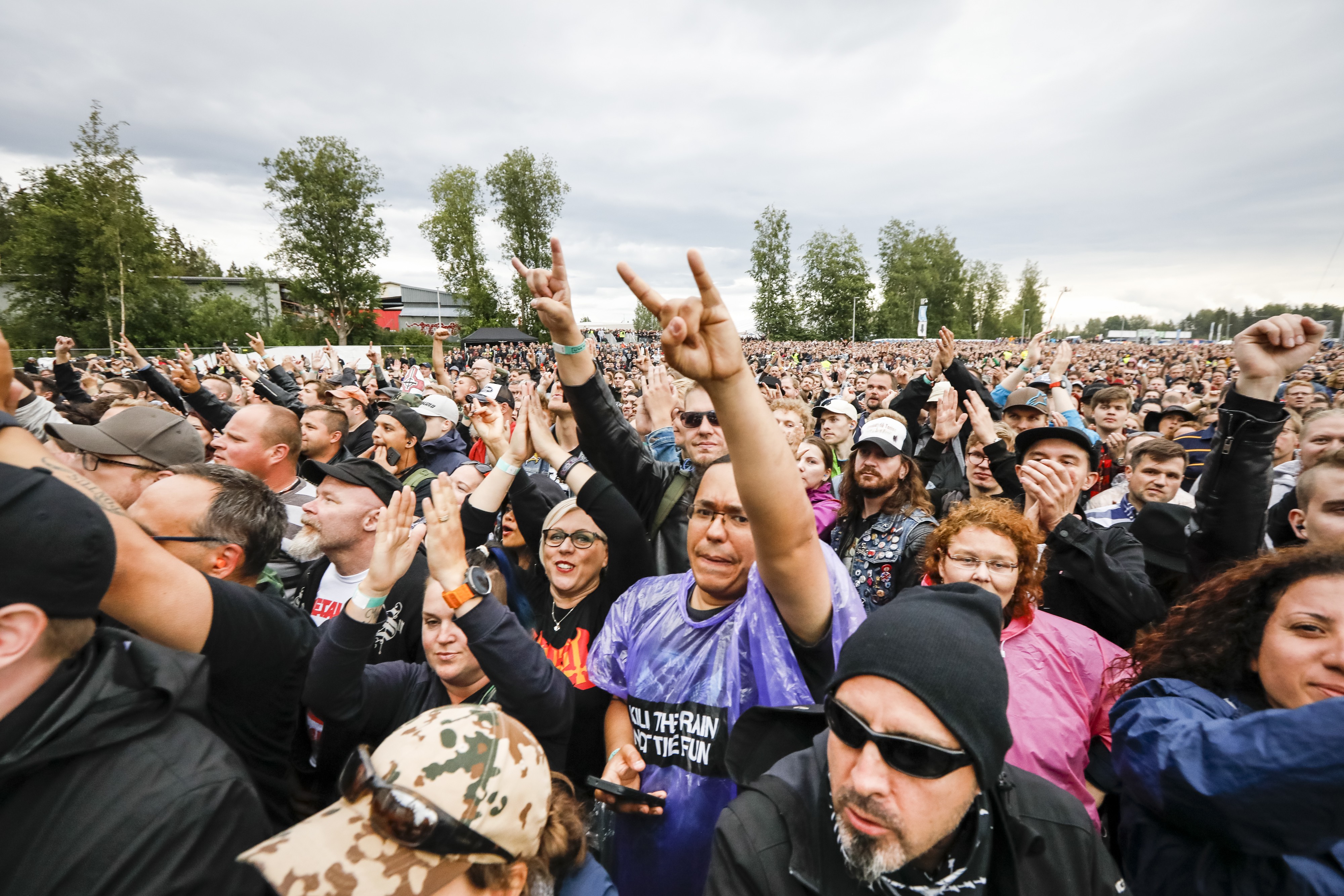 Kaikki konsertin 55 000 lippua myytiin ennakkoon.