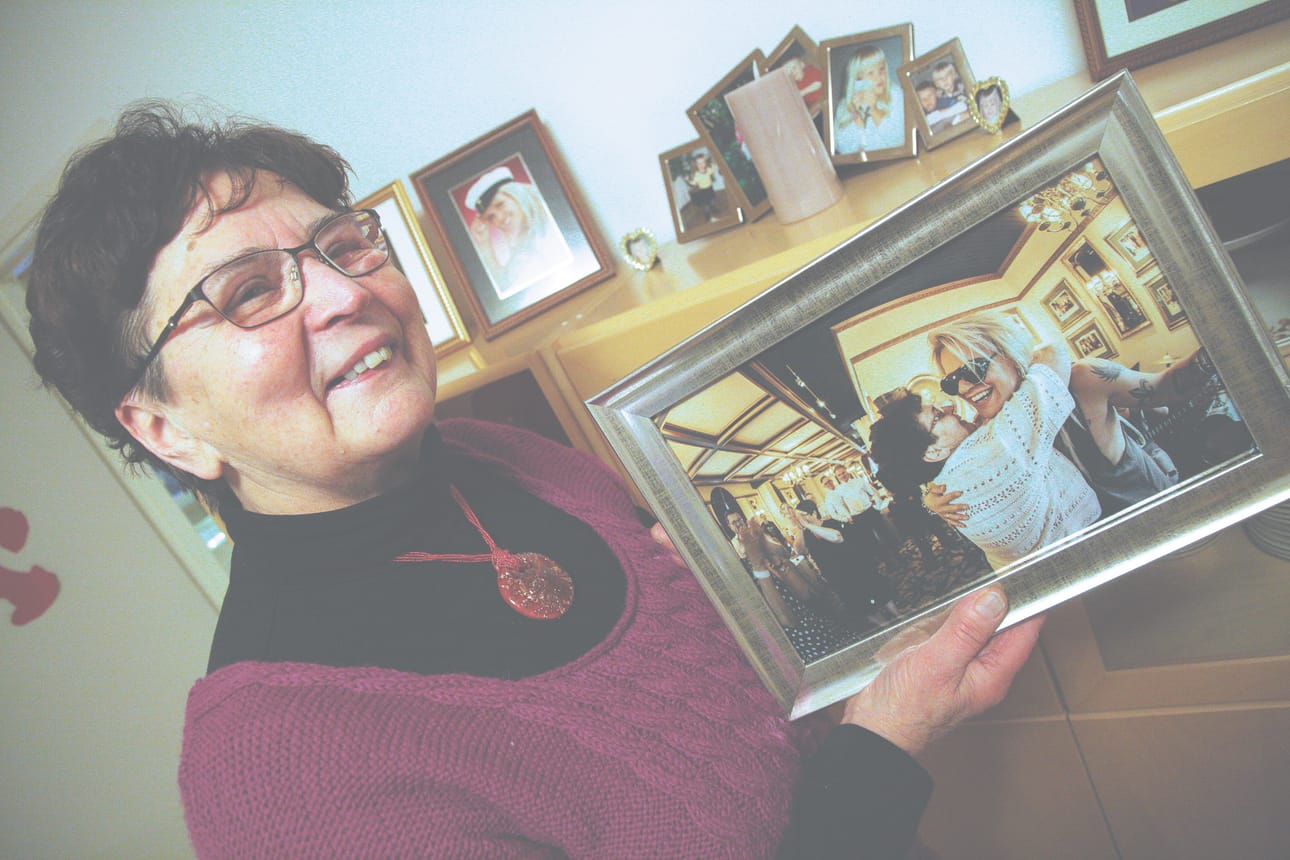 Monista vierailupaikoista on jäänyt mieleen etenkin Teppola, jossa Hilja Alasuvannon mukaan vapaaehtoiset otettiin hyvin vastaan. Vihiluodon vuodeosasto jäi puolestaan mieleen potilaidensa ansiosta. – Siellä oli monia hailuotolaisia, ja voi että he olivat sitten ihania ihmisiä.