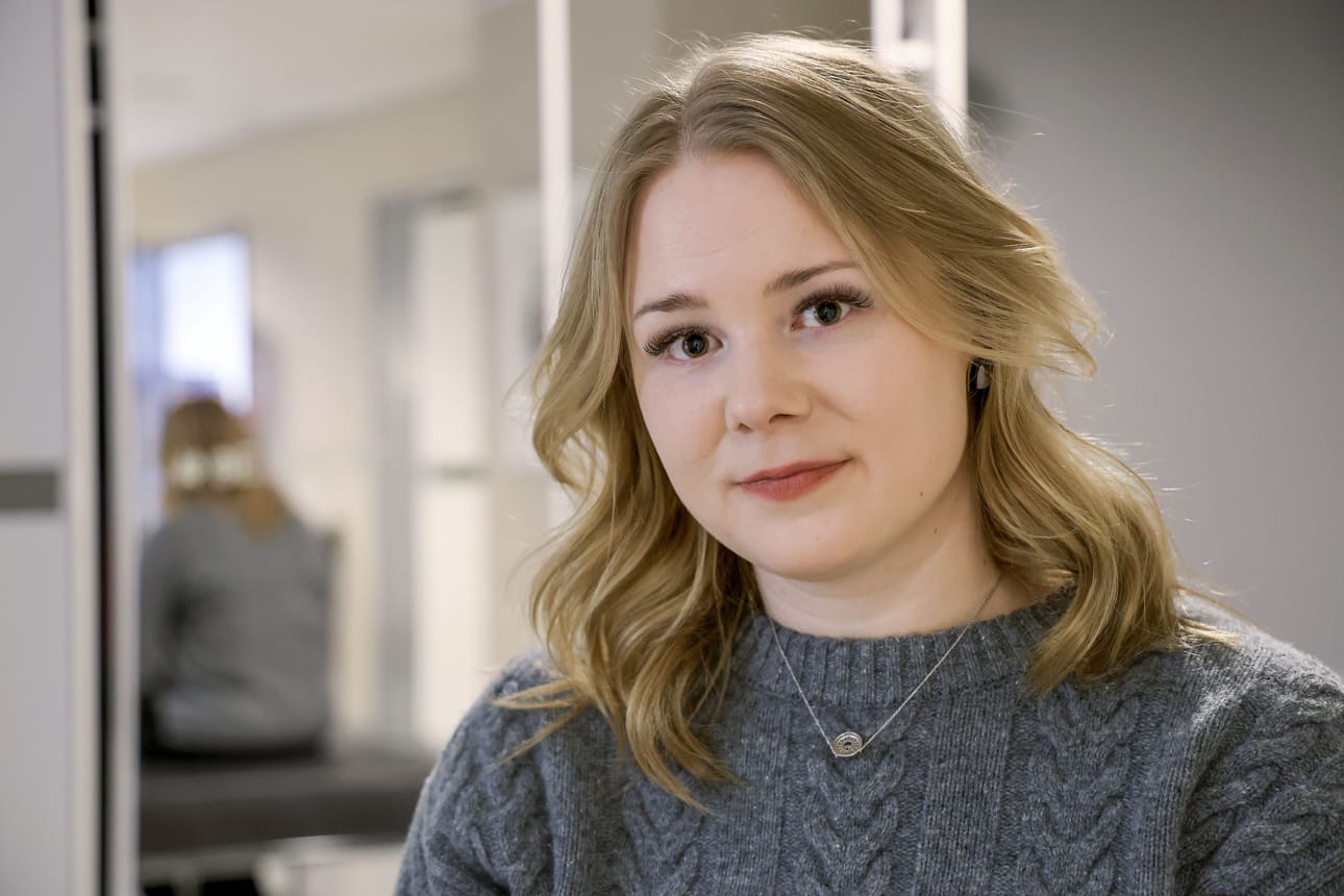 Yksi uusimmista Laphan koulupsyykkareista on torniolainen Karoliina Moisanen. Nuoret ovat hakeneet häneltä apua pääsääntöisesti ahdistuksen ja masennuksen vuoksi.