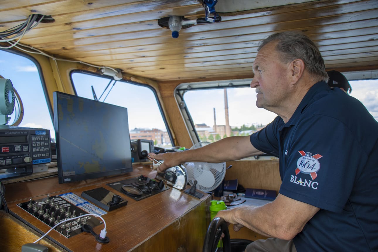 74-vuotias Juhani Ahola on alkanut pohtia eläköitymistä ja seuraajaa tilalleen.
