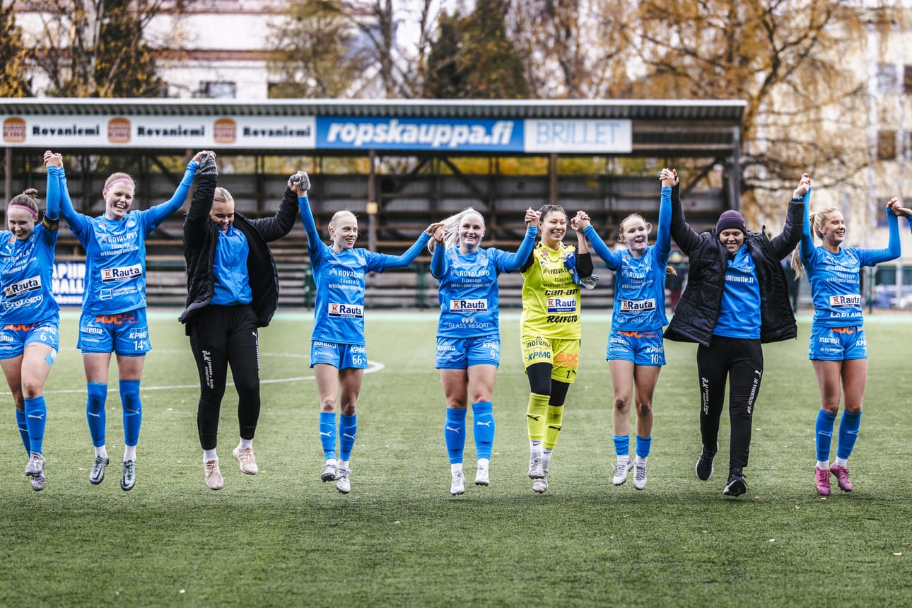 RoPS:n kuluvan vuoden kohokohtiin kuuluu naisten nousu Ykköseen.