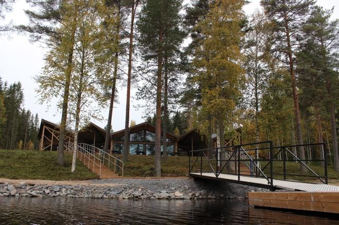 Virroille, nuorisokeskus Marttiseen valmistui kesän alussa rantasauna. KUVA: JARI AHOLA