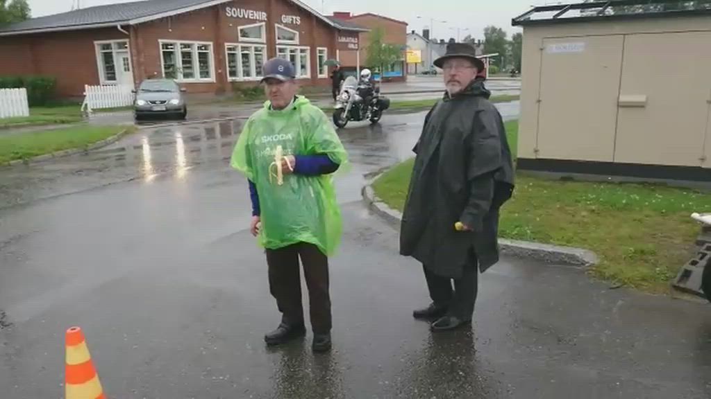 Jänkhällä jytisee