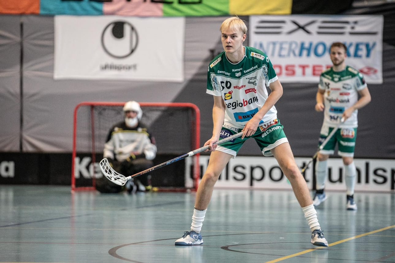 Aiemmin Oulun alueen seuroissa uraa luonut Valtteri Lämsä keräsi tällä kaudella uusia kokemuksia sveitsiläisen eliittijoukkueen SV Wiler-Ersigenin riveissä.