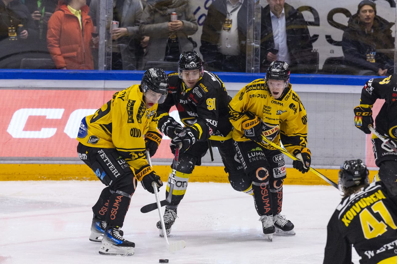 Connor Bunnaman odottaa itseltään enemmän – niin taitavat odottaa myös kärppäkannattajat.