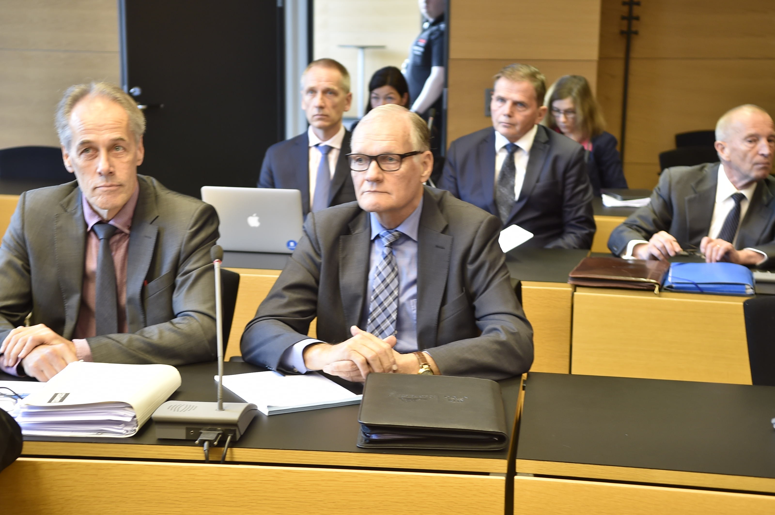 Syyttäjän mukaan poliisiylijohtajana toiminut Mikko Paatero tiesi Helsingin poliisilaitoksen laittomasta tietolähdetoiminnasta. Paatero kiistää tämän.