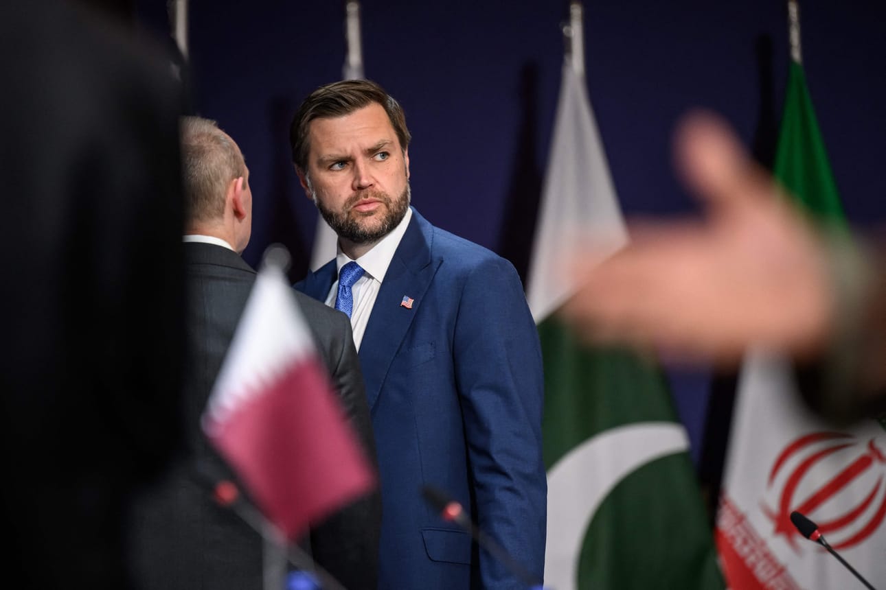 Yhdysvaltain varapresidentti JD Vance osallistui neuvotteluihin Sveitsissä.