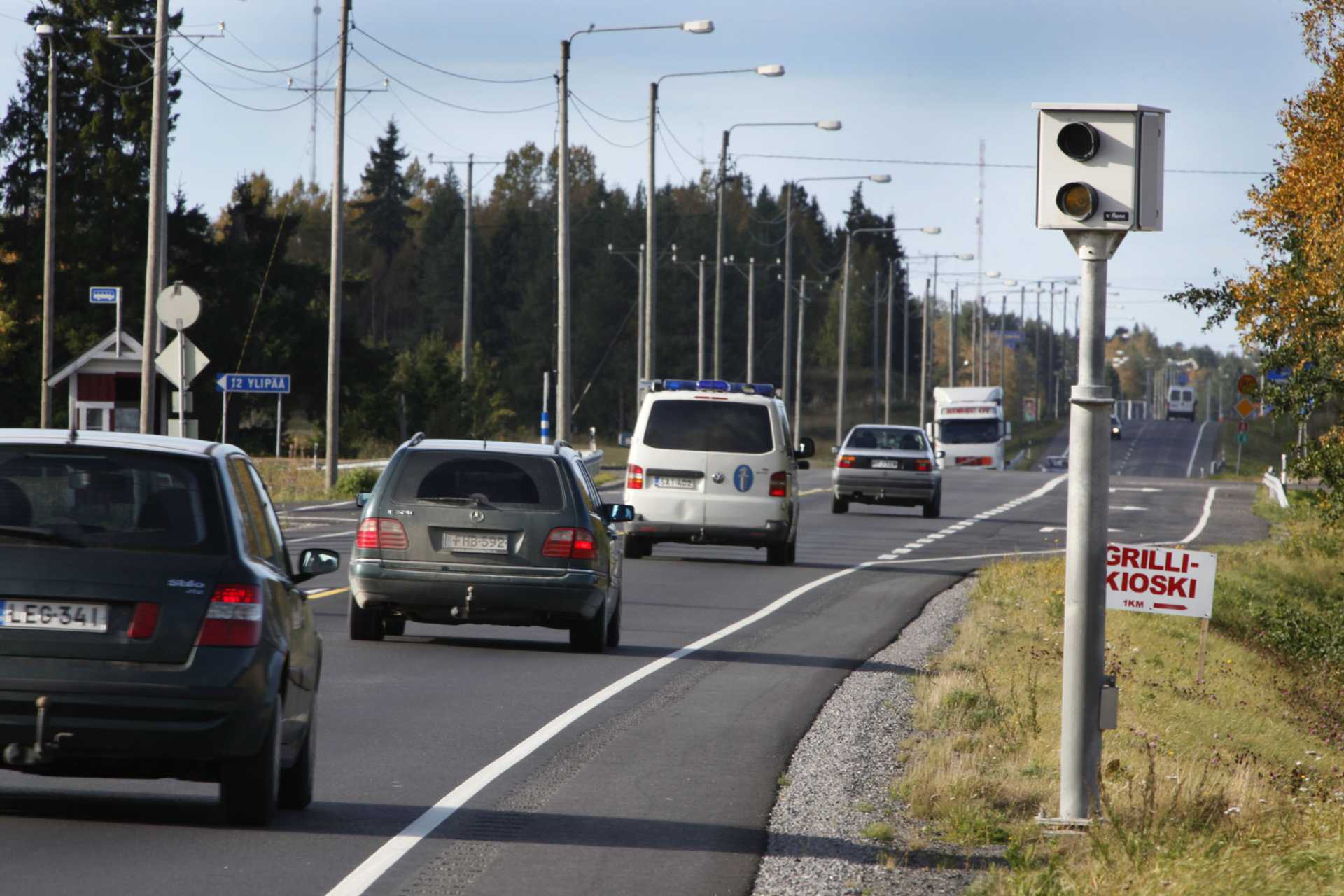 Poliisilla nopeusvalvontamaraton keskiviikkoaamusta torstaiaamuun – Kaikki tolppakamerat käyttöön