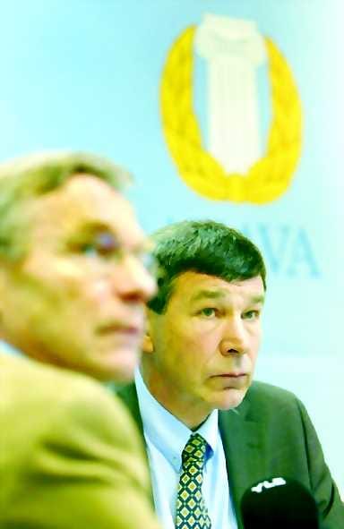 Lisää valmiutta. Jukon puheenjohtaja Erkki Kangasniemi ja Akavan puheenjohtaja Risto Piekka (oik) pitävät liittokierrosta hyvin mahdollisena.
