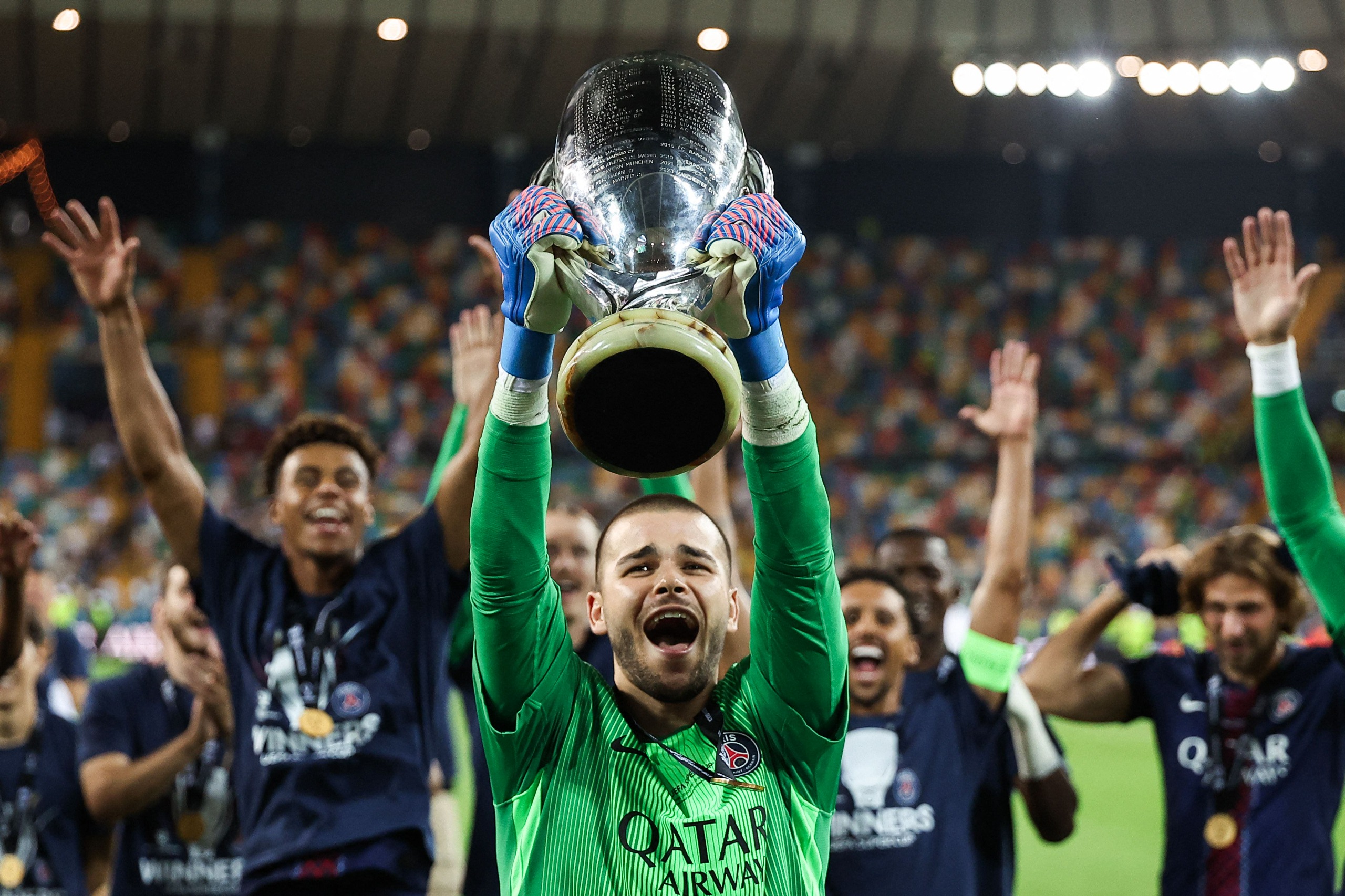 PSG kiipesi Super Cupin voittoon
