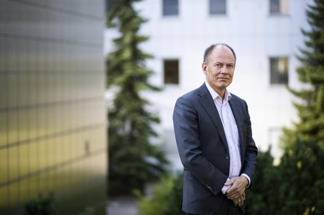 Tampereen yliopiston kunnallispolitiikan professorin Arto Haverin mukaan suomalaisten kunnanjohtajien keskuudessa on yleistymässä politiikasta riippumattoman kuntajohtajan ideaali. KUVA: Jukka Ritola / Aamulehti