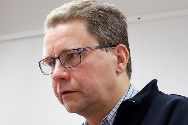 Teuvan kunnanjohtaja Veli Nummela on virassaan tämän vuoden loppupuolelle saakka. Arkistokuva.