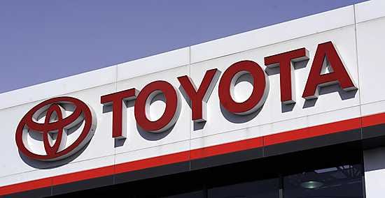 Tekniset ongelmat piinaavat Toyotaa.