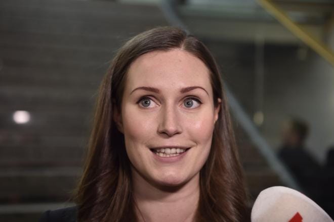Sanna Marin kertoi lähettäneensä valtuutetuille viestejä ja puhuneensa myös kasvotusten ja puhelimitse näiden kanssa. KUVA: Kimmo Penttinen