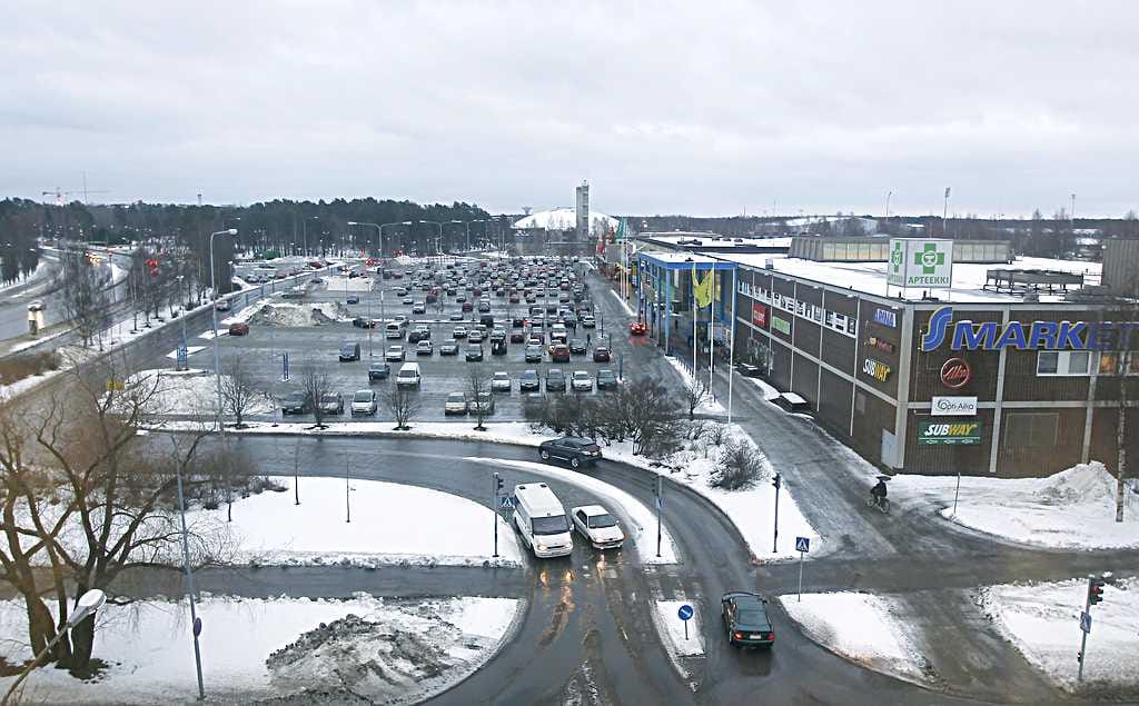 Raksilan markettien alue on tarkoitus uudistaa seuraavien vuosien aikana.