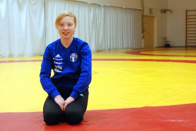 Laihialainen Josefiina Tuominen, 13, harrastaa painia. KUVA: JARNO RANTA