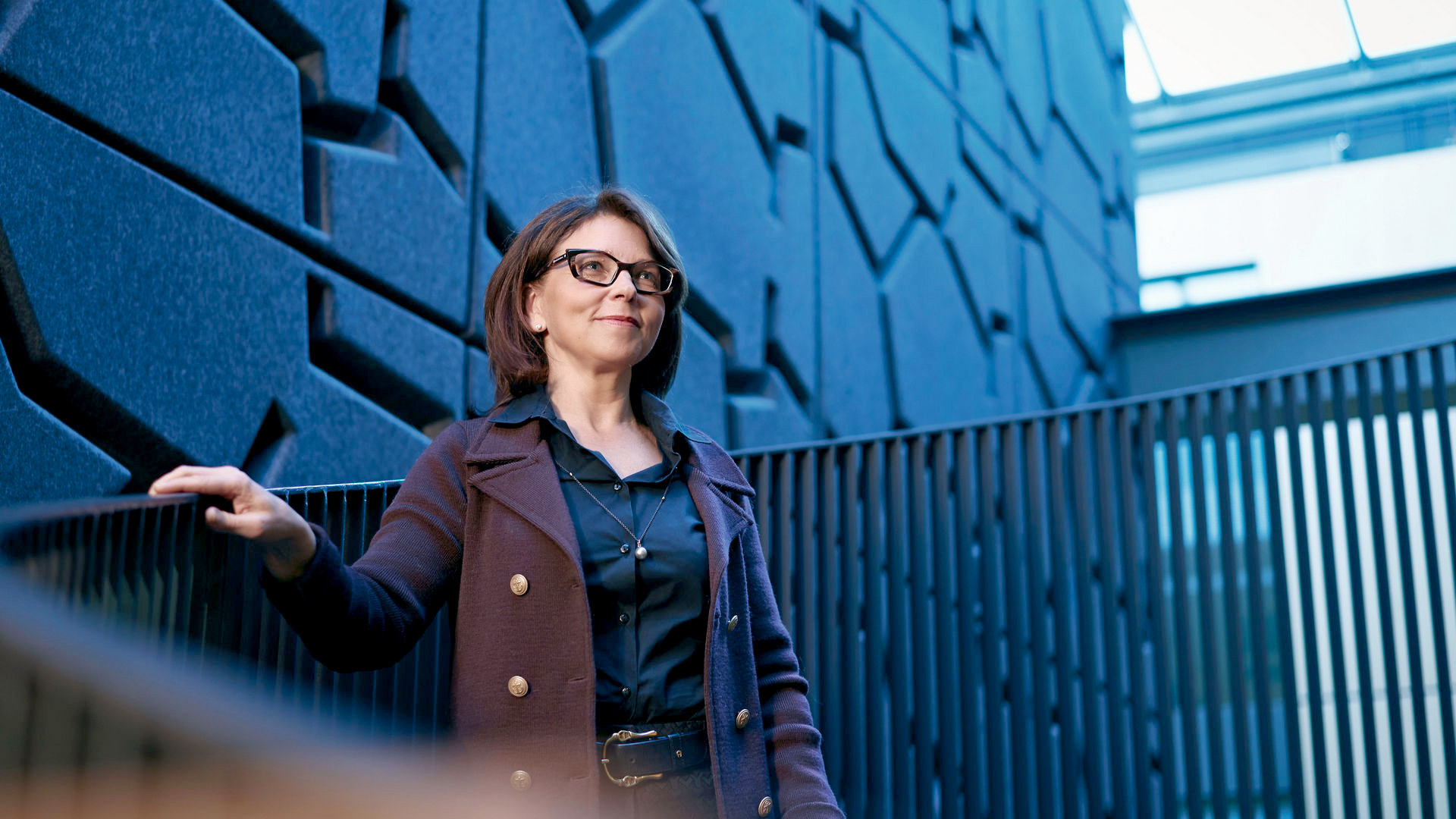 Anne Remes on tutkinut muistisairauksia jo 90-luvulta lähtien: "Me tiedämme jo paljon aivoista, mutta aivot ovat vielä niin monimutkainen tietokone, ettei meidän sukupolvemme näe niiden lopullista totuutta."