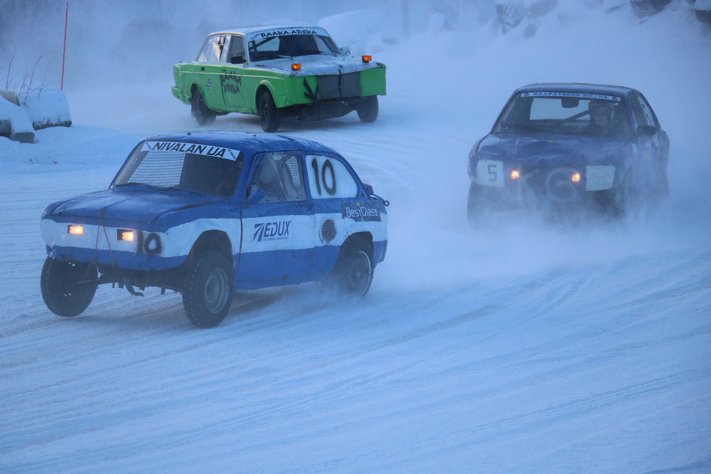 Kati Grönfors (auto numero 5) oli naisten luokan ykkönen.