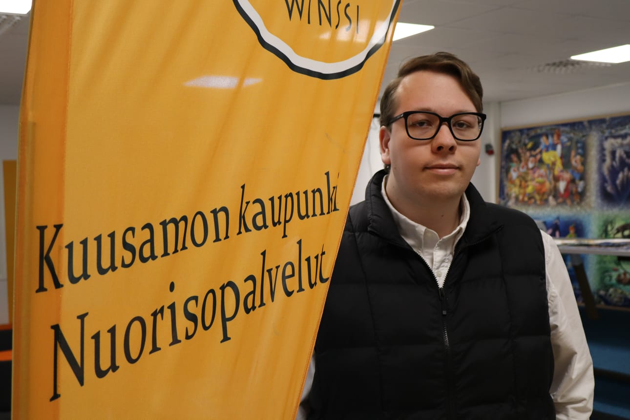 Digitaalisen nuorisotyön Winssifamily-hanke tähtää ennaltaehkäisemään syrjäytymistä ja tarjoamaan mahdollisuuden kehittää sosiaalisia taitoja, Simo Toivari kertoo.