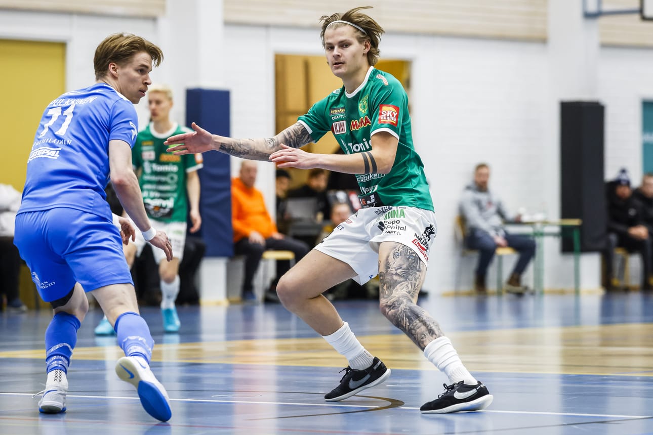Elias Lantto teki toisen puoliajan alussa kaksi maalia. Loppuluvut 8–3 Lantto teki tyhjään maaliin. Arkistokuva.