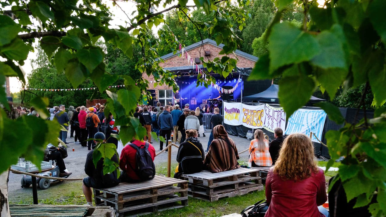 Indiemusiikin juhlassa Pikipopissa on luvassa kesäkuussa jälleen upea koonti monipuolista musiikkia vahvalla Oulu-twistillä.