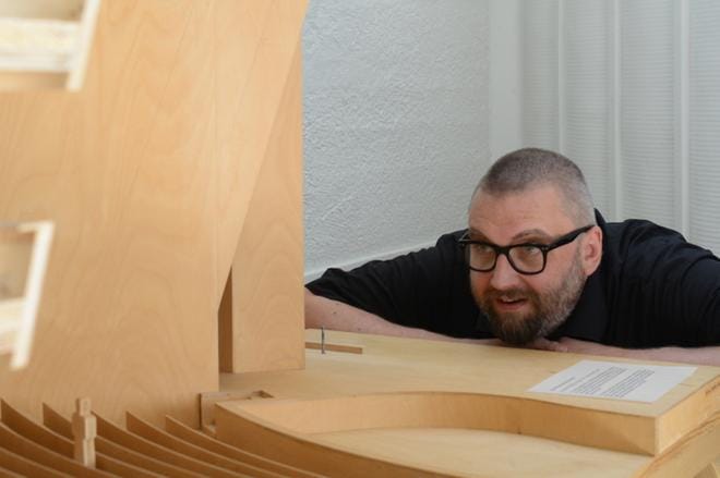 Tommi Lindh luennoi tänään Seinäjoella. KUVA: MAIJA HOLMA/ALVAR AALTO -MUSEO