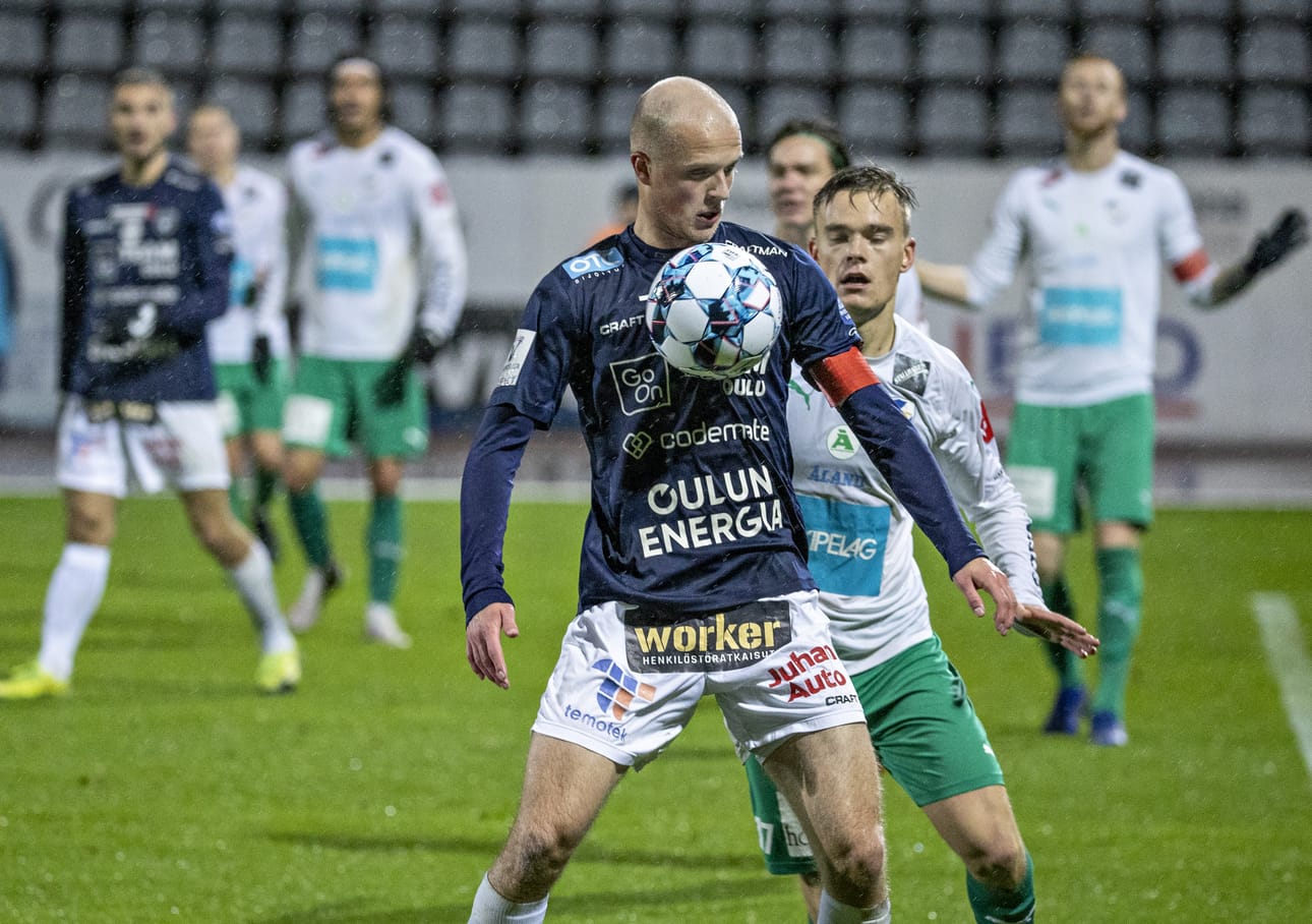 Anselmi Nurmelan kipparoima AC Oulu kohtaa liigakarsinnassa Rovaniemen Palloseuran.