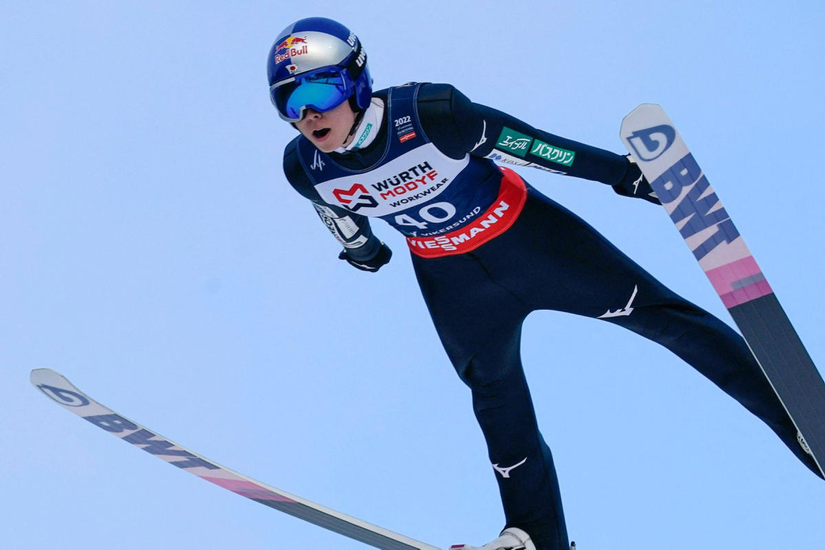 Ryoyu Kobayashi sinetöi mestaruutensa mäkicupissa
