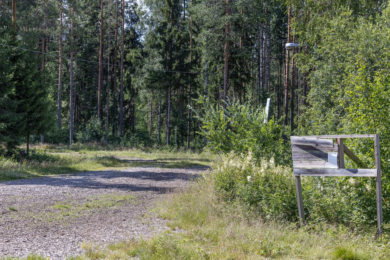 Laihian Kirkonkylän kuntorata myrkytettiin tällä viikolla rikkakasvien torjumiseksi.