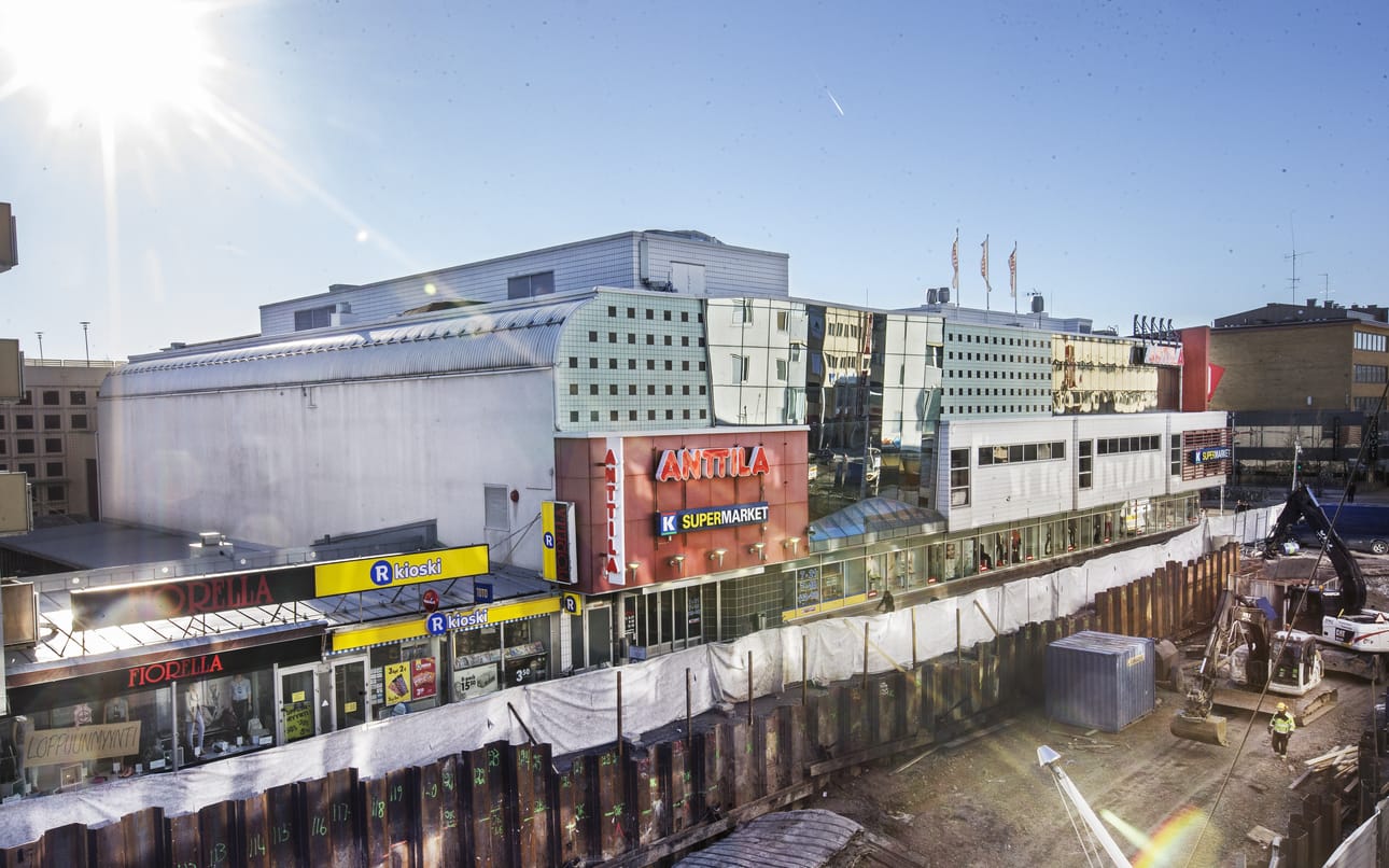 Oulussa omistajaa vaihtavat Anttila Isollakadulla sekä Kodin1-tavaratalo Sisustajantorilla.