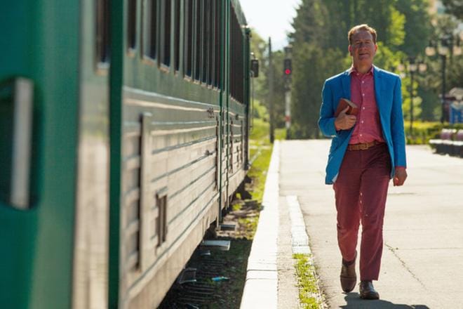 Michael Portillo ja hänen Bradshaw’s Continental Railway Guide -opaskirjansa vuodelta 1913 lähtevät junamatkalle Eurooppaan Romanian Transylvaniasta.