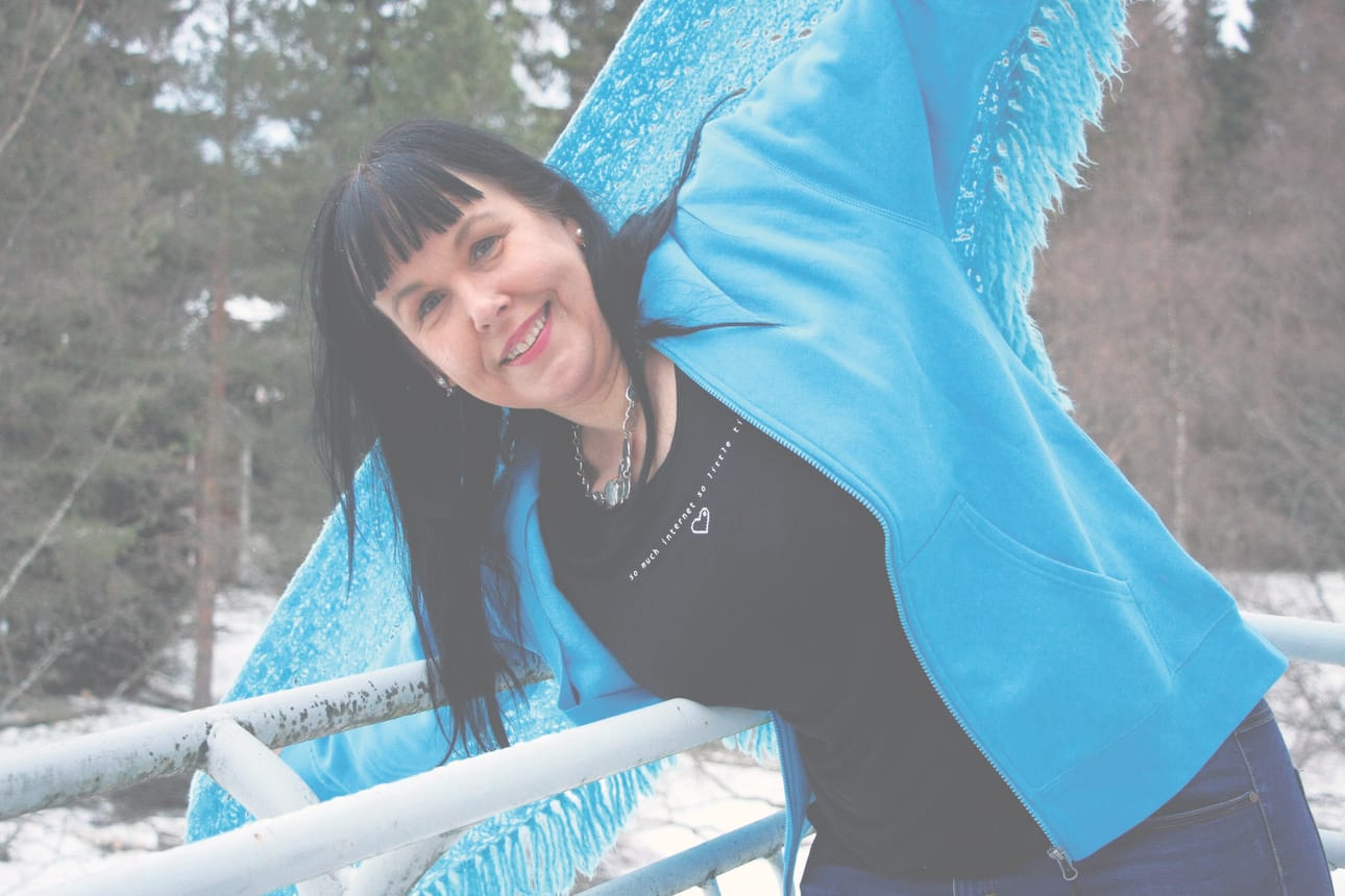 Paula Saastamoinen haluaa keskustella ja informoida alueen asukkaita ja yrityksiä mahdollisimman tiiviisti Lakeuden kuitu -hankkeesta.