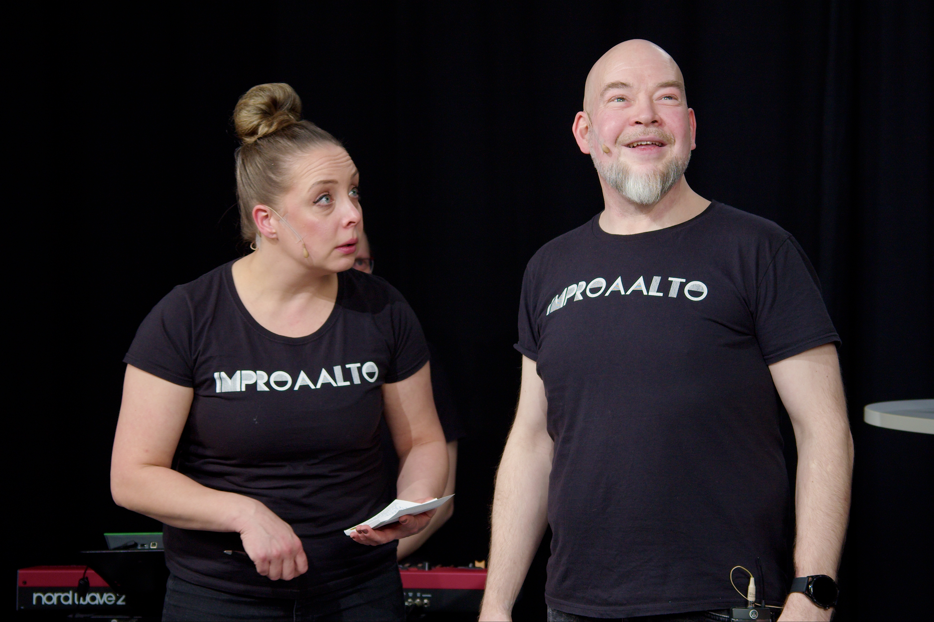 Improaaltolaiset pistävät toinen toistaan paremmaksi palkkamurhaajan hommissa ja makuuhuoneessa