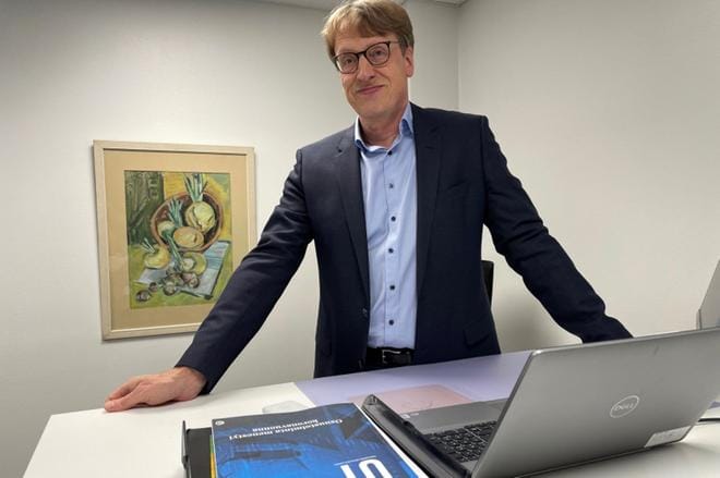 Osuupankin toimitusjohtaja Jussi Ruuhela toivoi, että äänestysprosentti nousee vaaleissa korkeaksi.